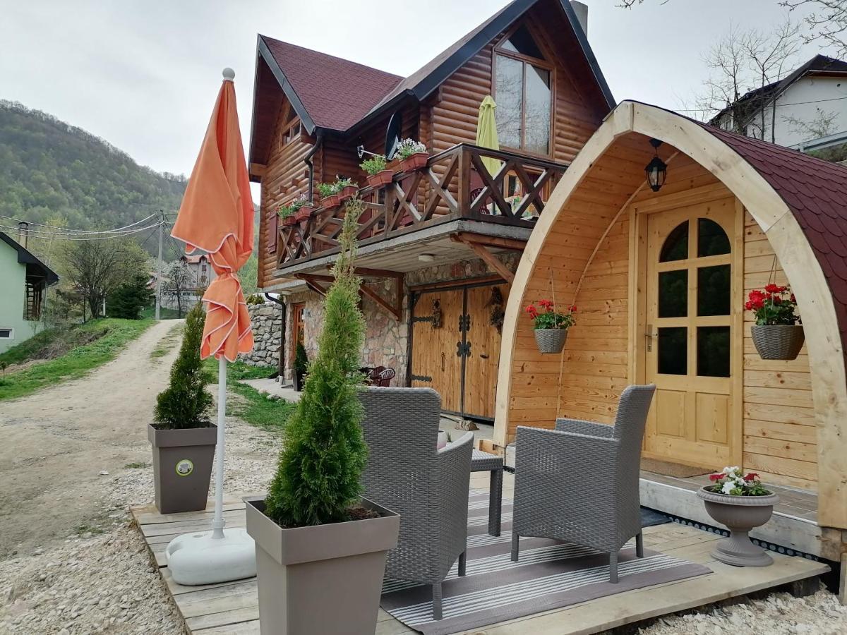Vila Jelena - Bungalov Crni Vrh Exterior photo